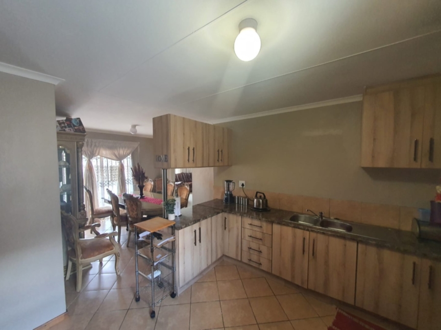 3 Bedroom Property for Sale in Heidedal Free State